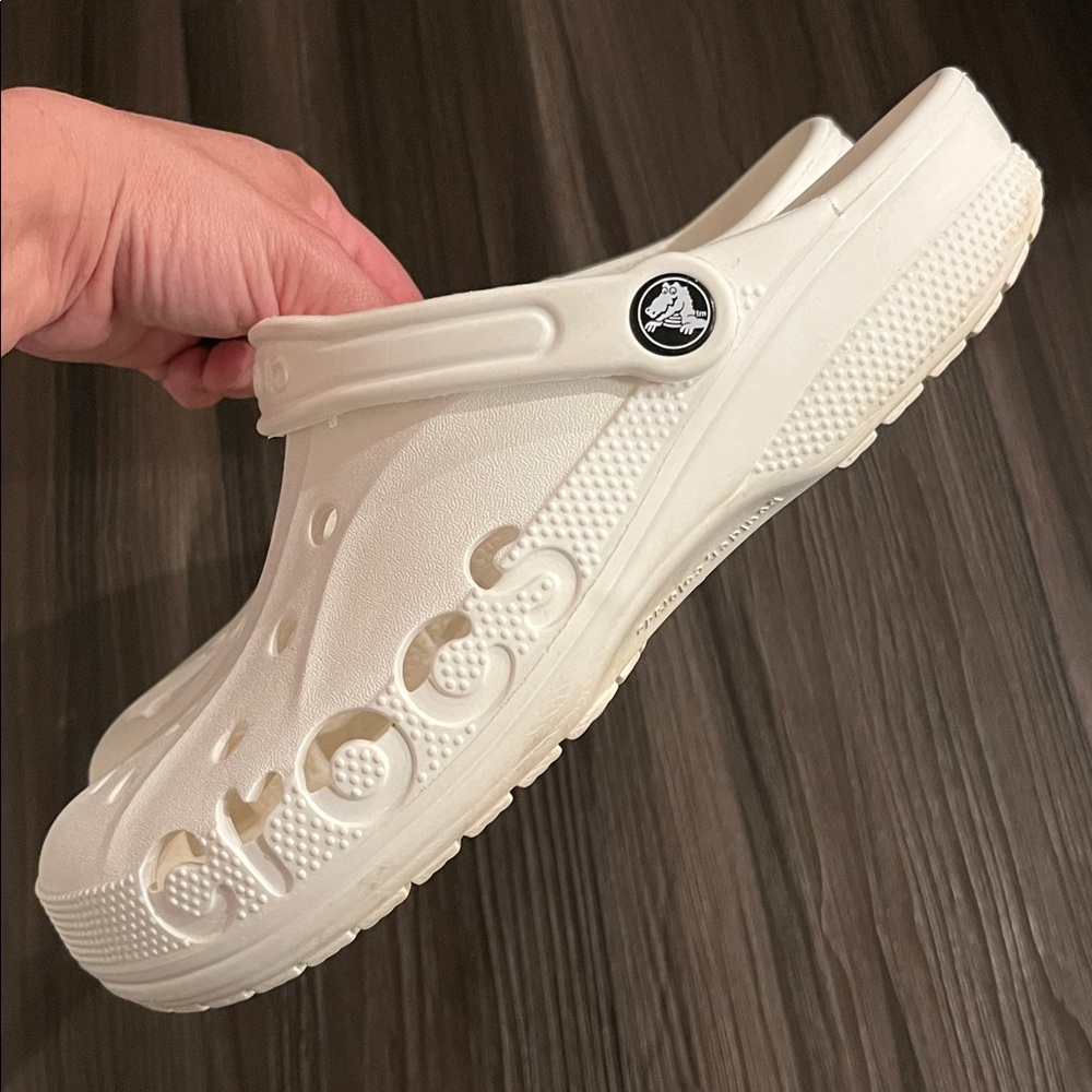 EUC Crocs Womens Size 10 Classic White Baya Clogs Platform Shoes
